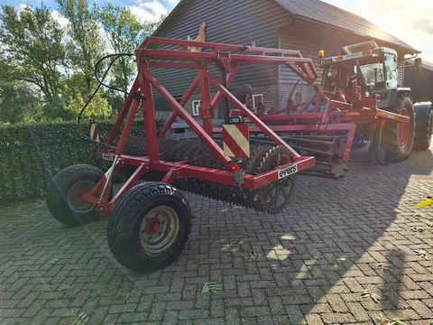 Hekamp Evers cultivator met cambridgerol 3.m breed