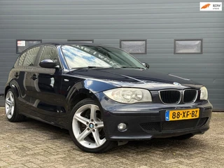 BMW 1-serie 120i High Executive BMW Nieuwe APK | Grote beurt | NAP | Trekhaak