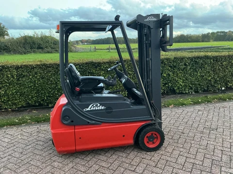 Linde E16 (bj 2004)