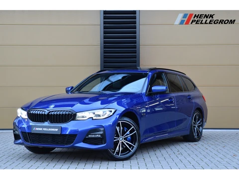 BMW 3 Serie Touring 330e Edition * M-Sport * Laser * Panoramadak * Trekhaak * Head-up * SOH 87% *