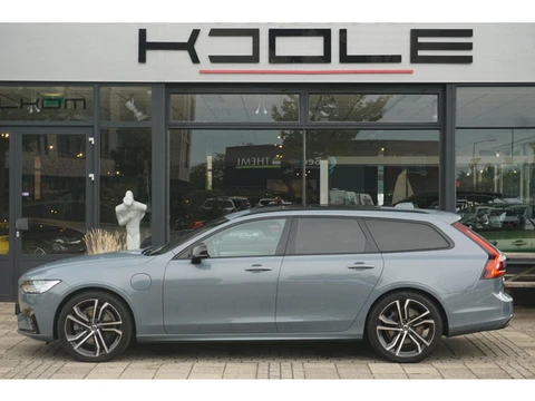 Volvo V90 2.0 T6 AWD R-Design | Ultra Dark | Pano | trekhaak | ACC
