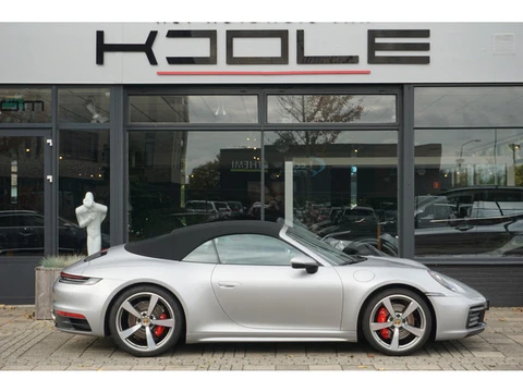 Porsche 911 Cabrio 3.0 Carrera 4 S 450 PK | 21'' Classic velgen | Sportstoelen