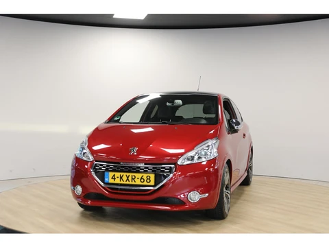 Peugeot 208 1.6 THP GTi | PANO DAK |