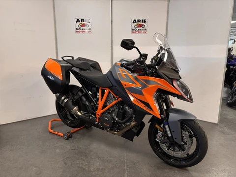 KTM 1290 Super Duke GT (bj 2024)