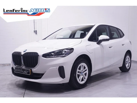 BMW 2-serie Active Tourer 225e xDrive SOH 98% NAP Navi Camera 360 Apple Carplay/Android auto PDC v+a