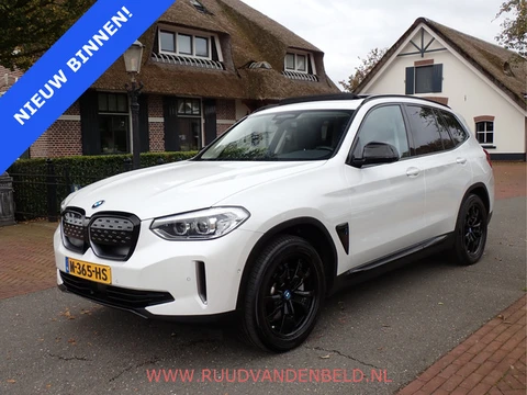 BMW iX3 80 kWh / 93% SOH / ACC / PANODAK / CAMERA / CARPLAY