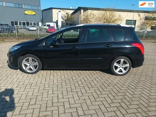 Peugeot 308 SW 1.6 THP Signature 120.000 km !!!