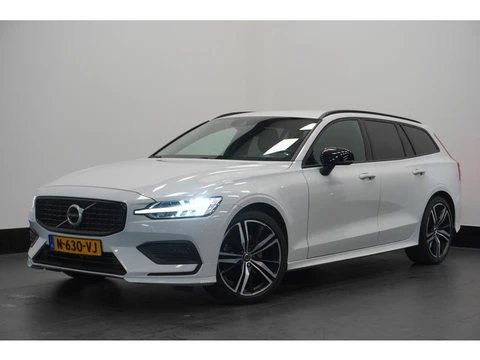 Volvo V60 2.0 B3 163PK Momentum R-Design 12MND garantie | Camera | Trekhaak | Stoel & Stuur verw. | 