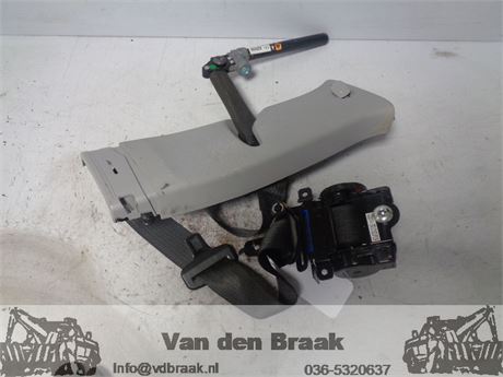 Opel Karl 2015-2019 Gordelspanner rechts voor
