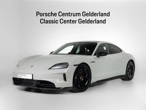 Porsche Taycan 4 Black Edition