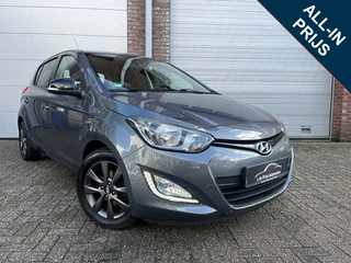 Hyundai i20 1.2i i-Fifa world cup edition Lmv/Airco/Stoelverwarming/Garantie