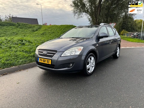 Kia Cee'd Sporty Wagon 1.6 Business Edition Airco LM velgen