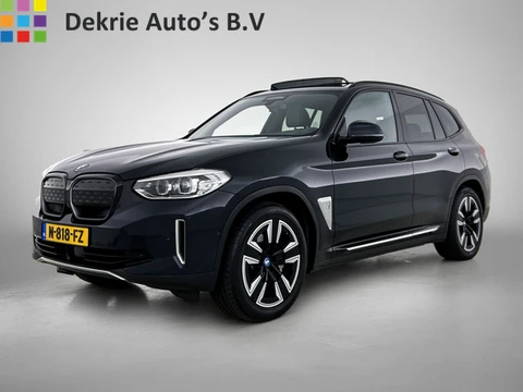 BMW iX3 Executive 80 kWh SOH 98% / Shadow Line / Panoramadak / Leder / Stoelverwarming / Pdc.+Camera