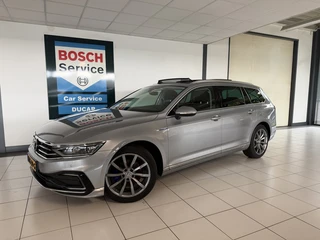 Volkswagen Passat Variant 1.4 TSI PHEV GTE Business Panoramadak / Trekhaak / Dyn Audio / Carplay /