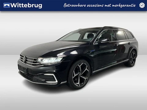 Volkswagen Passat Variant 1.4 TSI PHEV GTE Business / AUTOMAAT/ PANO/ ELEKTR. TREKHAAK/ MASSAGE/ NAV