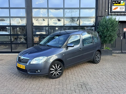 Skoda Roomster 1.6-16V Style