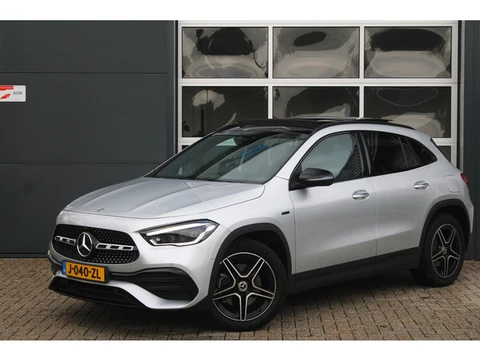 Mercedes-Benz GLA-klasse 250 e AMG-Line Org. NL | Pano | Memory | Sfeer | Elek. Trekhaak | Camera