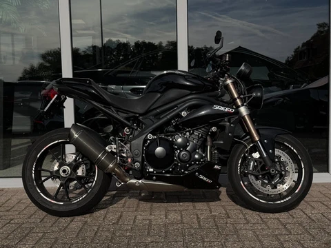 Triumph Tour Speed Triple