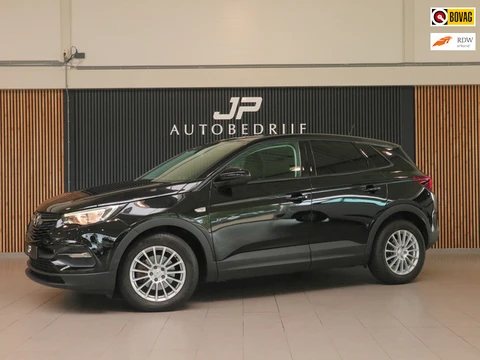 Opel GRANDLAND X 1.2 Turbo Business Edition | CARPLAY | CRUISE | AUTOMAAT | STOEL-EN STUURVERWARMING