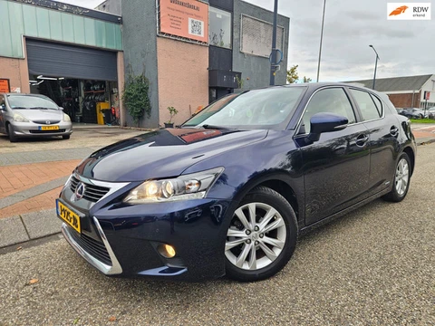 Lexus CT 200h F Sport Line GARANTIE