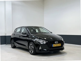 Hyundai I20 1.0 T-GDI Comfort Smart | Apple Carplay/Android Auto | Camera | LM velgen |