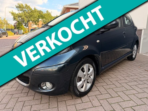 Toyota Aygo 1.0-12V Aspiration Green Navigator/Airco/Leder/Navi/Aux/Lmv/Goed-onderhouden