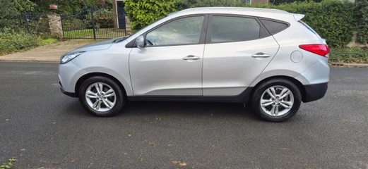 HYUNDAI IX35 2.0iBusiness Edition/automaat/leer/camera/trekhaak/cruise/NAP