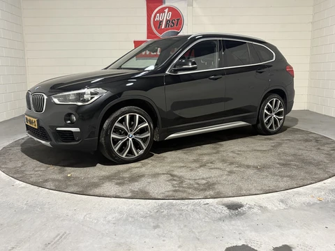BMW X1 sDrive20i Orange Edition II, Leder, Cruise, Clima, Navi, NL auto, Prijs incl. nieuwe apk, beu