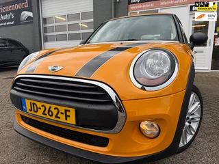 Mini 3-Deurs 1.2 One Business met navigatie en bluetooth telefoon / media en cruise controle en airc