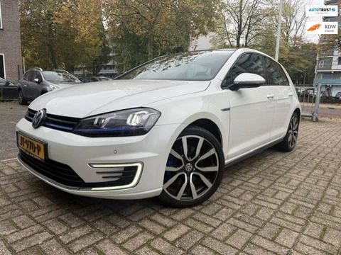 Volkswagen Golf 1.4 TSI GTE Navi/Leer/Panoramadak