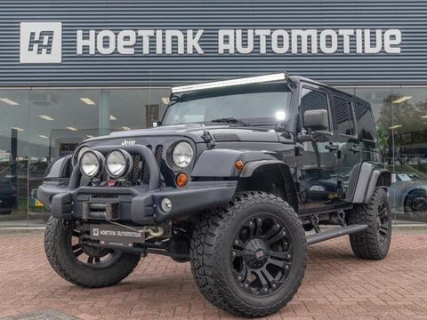 Jeep Wrangler Unlimited 3.6 Sahara | Cruise | Side step | Lier
