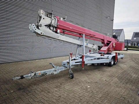 Böcker AHK 27/1200 (bj 2003)