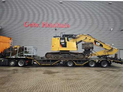 Caterpillar 325 FLCR 3 Attechments! (bj 2020)