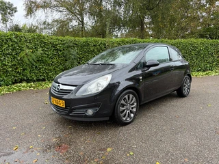 Opel Corsa 1.2-16V '111' Edition | Airco