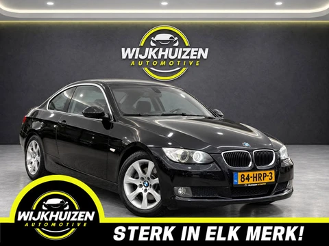BMW 3-serie Coupé 325i Executive Automaat met Airco !!! Carplay !!! Led !!! Nette staat !!!