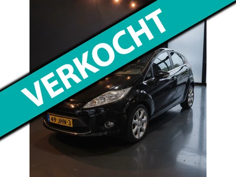Ford Fiesta 1.6 Titanium-1 jaar apk-airco-elek ramen-Distributieriem is vervangen-nette auto