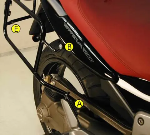 KOFFERBEUGELSET Moto Guzzi Norge 2006 - 2013