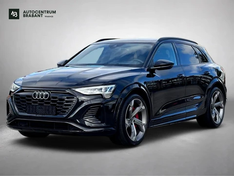 Audi SQ8 e-tron S quattro 115 kWh(1e Eig, Dealer OnderH, B&O, Luchtvering, Camera, Carplay, StoelV, 