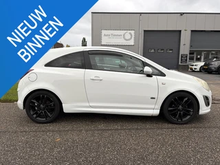 Opel Corsa 1.4-16V OPC Line super luxe! Stuurwielverwarming, stoelverwarming.
