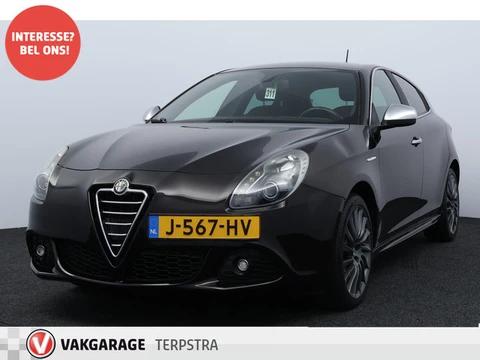 Alfa Romeo Giulietta 1.4 T Distinctive/ D-Riem Verv 89.000KM!/ Zwarte Hemel/ 18''LMV/ Clima/ Cruise/