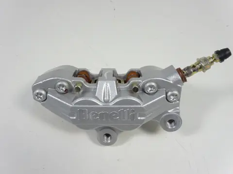 REMKLAUW RECHTS VOOR Benelli 302 R 2020 - 2022