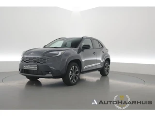 Toyota Yaris Cross 1.5 Hybrid 130 First Edition | Rijklaar! | Facelift! | Storm Grey | Camera | Stoe