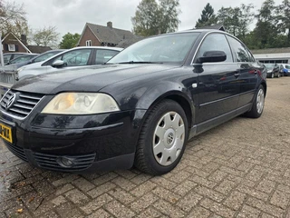 Volkswagen Passat 2.0-20V Sportline