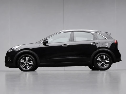 Kia Niro 1.6 GDi Hybrid DynamicLine Sport (APPLE CARPLAY,NAVI,CAMERA,ADAPTIVE CRUISE,CLIMATE,LED,SPO
