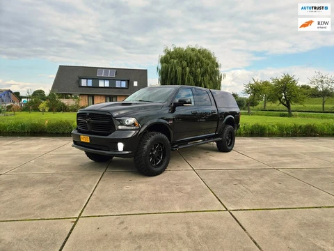 Dodge Ram 1500 5.7 V8 Crew Cab 5'7