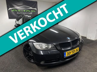 BMW 3-serie Touring 320i High Executive - Trekhaak - Airco - Leder - APK 2027