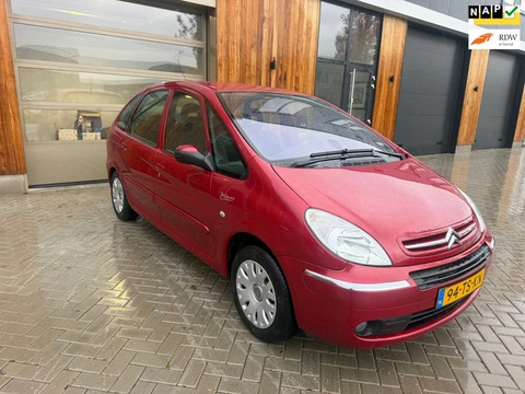 Citroen Xsara Picasso 2.0i-16V Caractère Automaat 5DR Koopje