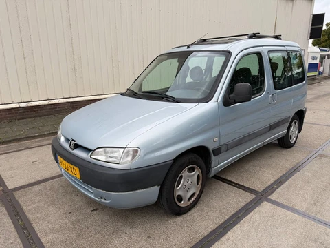 Peugeot Partner 1.6-16V Combispace Zenith nieuwe apk