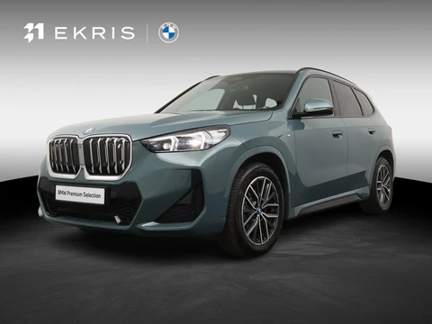 BMW iX1 xDrive30 Launch Edition 67 kWh | Comfort Acces |