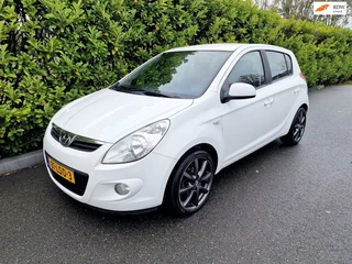 Hyundai I20 1.2i DynamicVersion Airco parkeersensoren